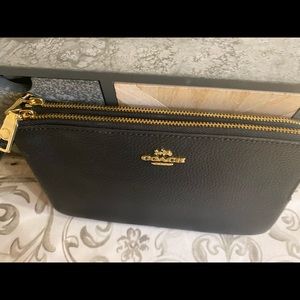 Coach  Double Zip Pebble Leather Wristlet Wallet